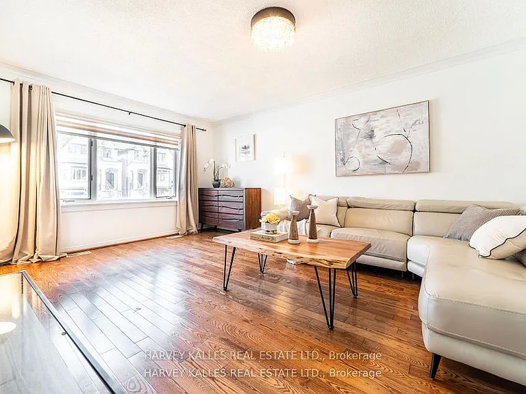 139 Kingsdale Ave — Photo 6