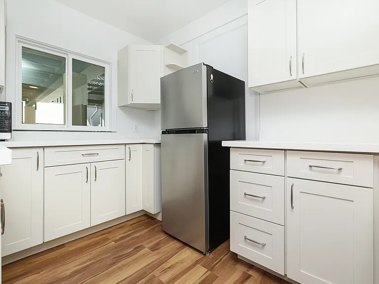 1277 Kuuna St #B — Photo 4