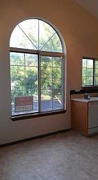 4th image of 496 Canterbury Dr