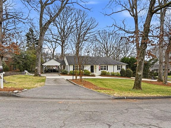 2nd image of 849 Chester Rd