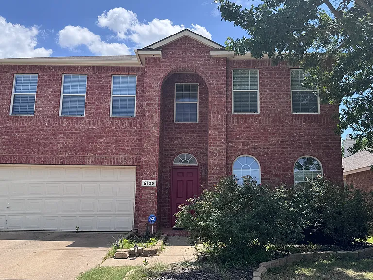 6100 Moor Hen Dr — Photo 1