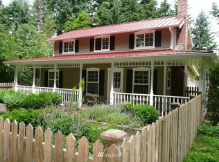 4904 Waller Rd E, Tacoma, WA 98404