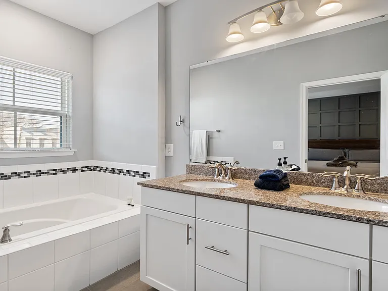 1506 Kee Ct — Photo 13