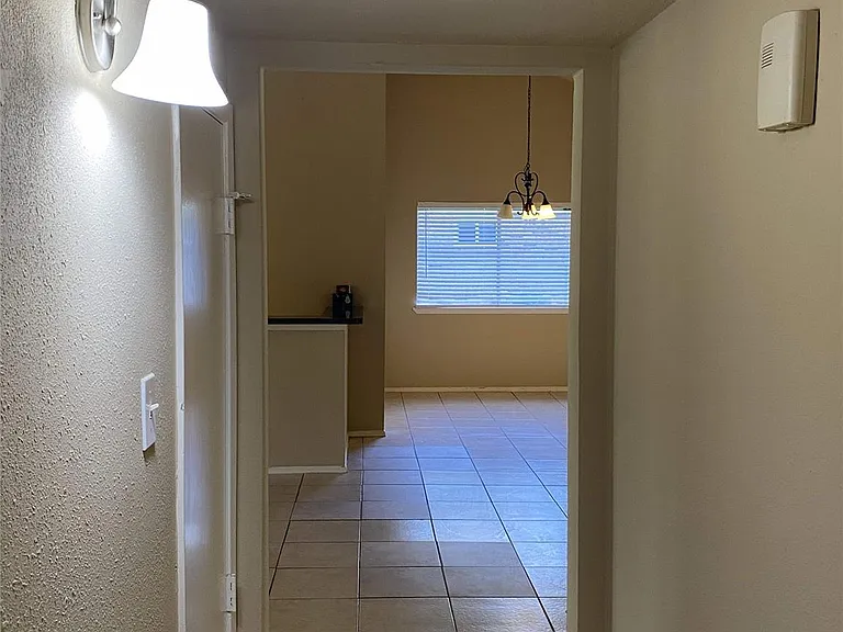 623 Old Colony Dr — Photo 15