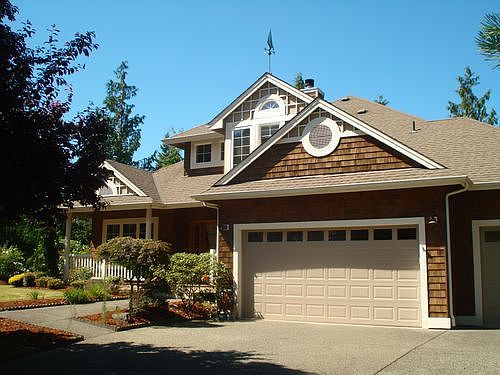 3rd image of 96 Twinsview Ct