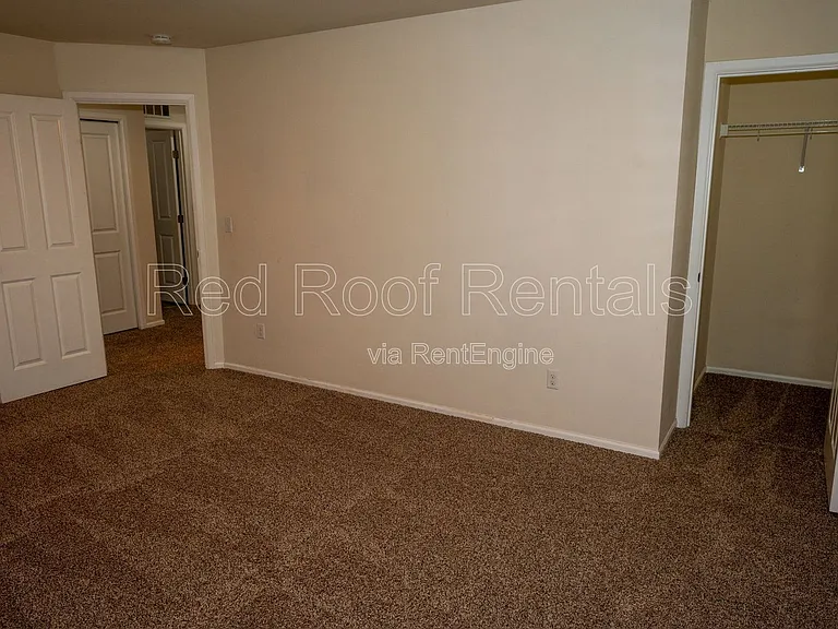 2530 193rd St E — Photo 20