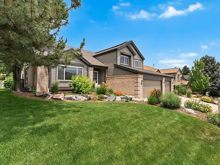 15299 W Ellsworth Dr — Photo 2