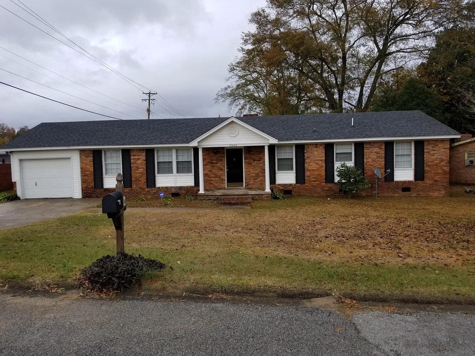 3 bed, 1869 sqft, $1,800 — Photo 1