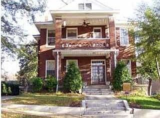 1st image of 949 Vine St