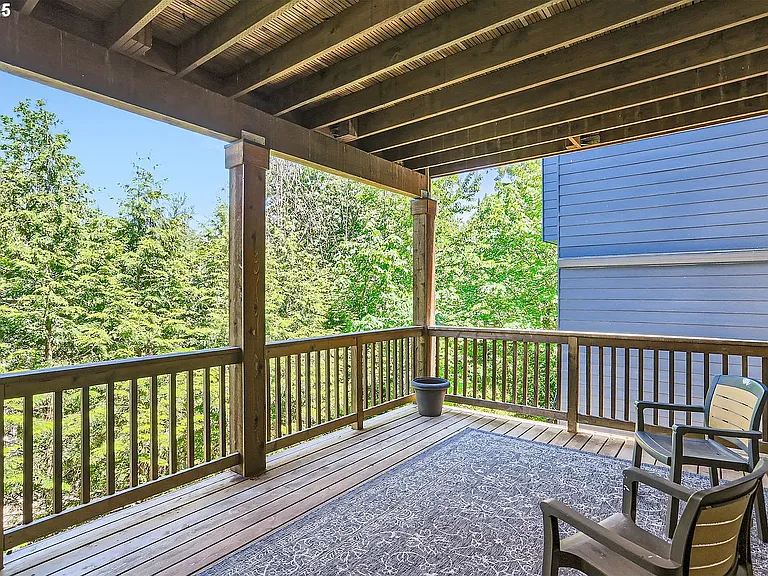 10183 NW Crossing Dr — Photo 22