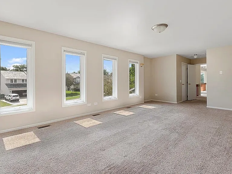 34191 N Horseshoe Ln — Photo 3