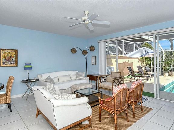 3rd image of 7852 Bergamo Ave