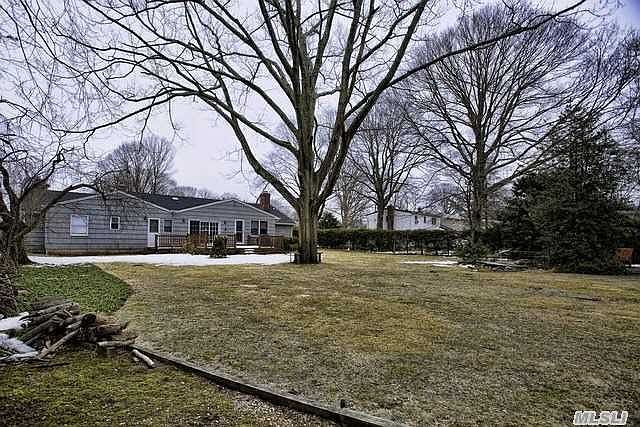 2nd image of 25 Maple Ave