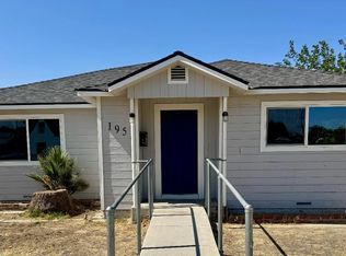 195 Hoover St, Coalinga, CA 93210