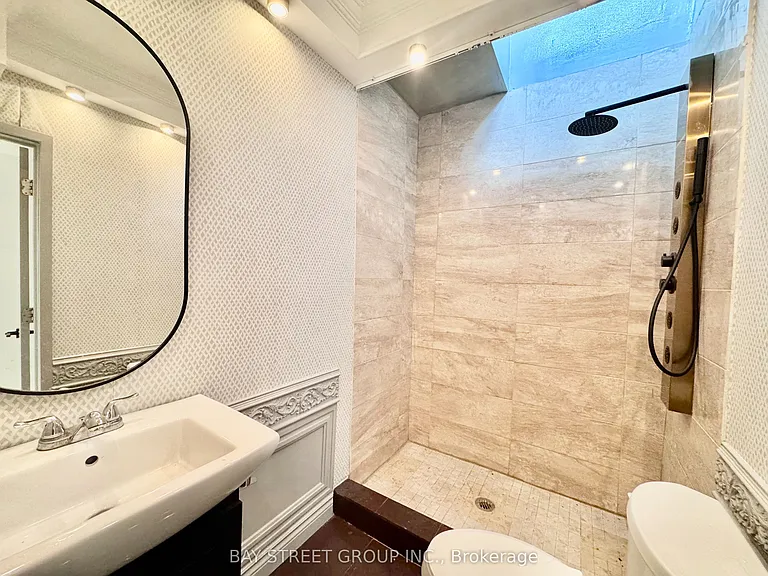 373 Eglinton Ave W #2 — Photo 15