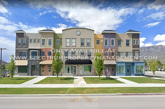 3 bed, 2.5 bath, 1850 sqft, $2,200 — Photo 2