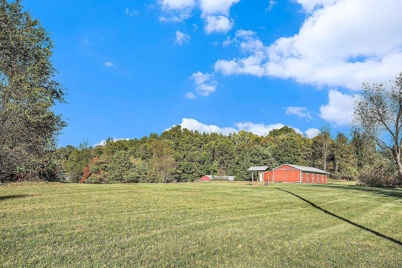 6211 Cannonsburg Rd NE photo 1