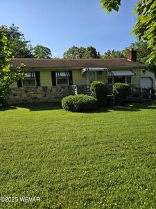 2294 Island Rd, Lock Haven, PA, 17745