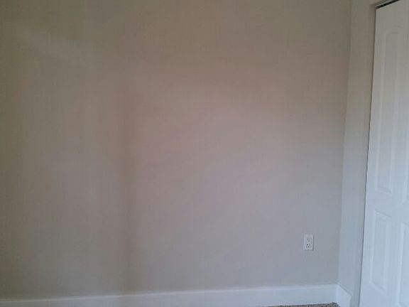 3rd image of 645 NW 32nd St APT 13