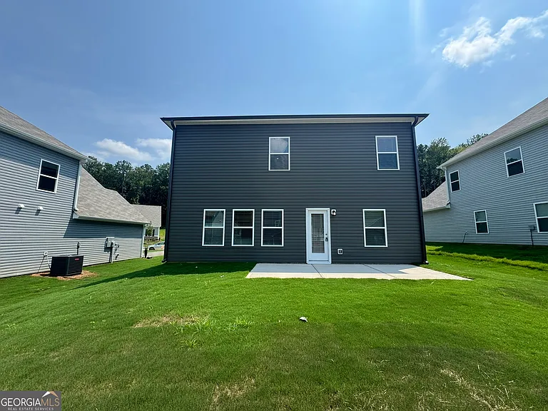 124 Sycamore Ln — Photo 29