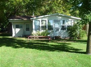 2255 Williams Point Dr, Stoughton, WI 53589