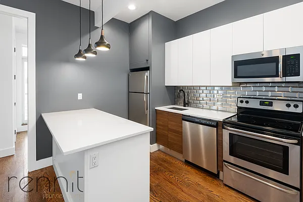 Rented by Rennit Inc. | media 5