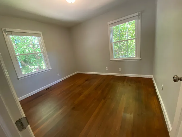 3420 Canterbury St — Photo 13