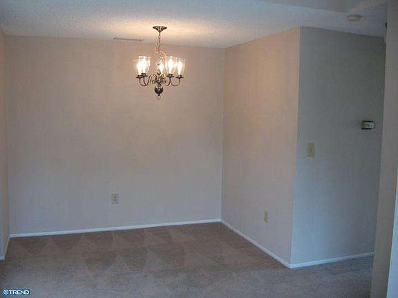 4th image of 814 Aspen Dr