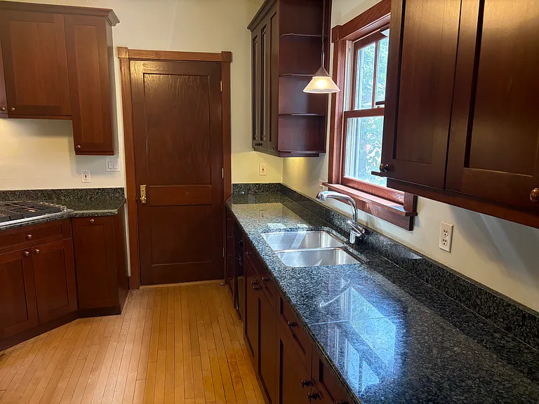 3221 Dupont Ave S #1 — Photo 6