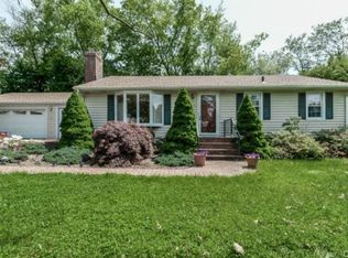 115 Val Dr, Stratford, CT 06614