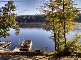 7 Lake Front St, Amherst, NH 03031