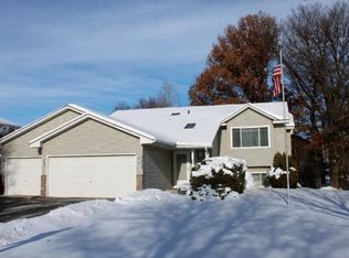 2057 122nd Ln NW, Coon Rapids, MN 55448