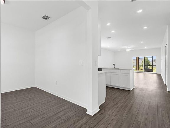5th image of 4721 SW 83rd Loop