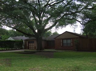 1457 Confederate Rd, Houston, TX 77055