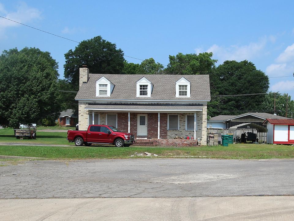 1st image of 1114 Bradley Ln