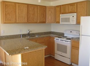266 S Yolo St APT 3, Willows, CA