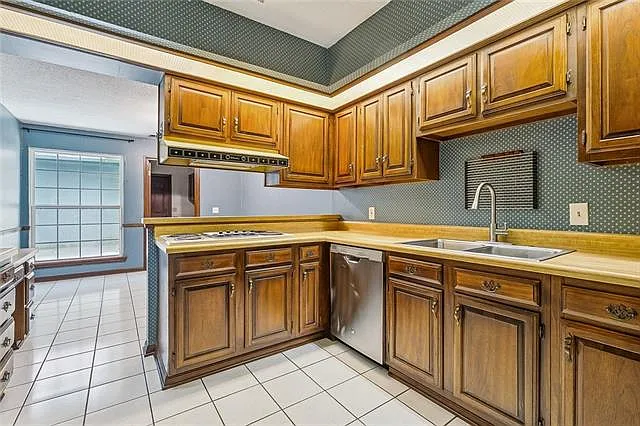 21 Carriage Ln — Photo 4