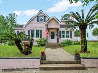 1615 E 50th St, Savannah, GA 31404