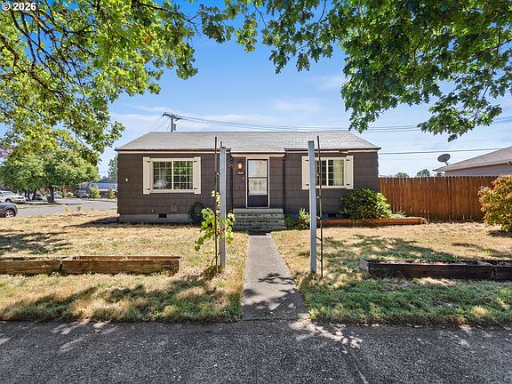 4th image of 1909 Washington Way