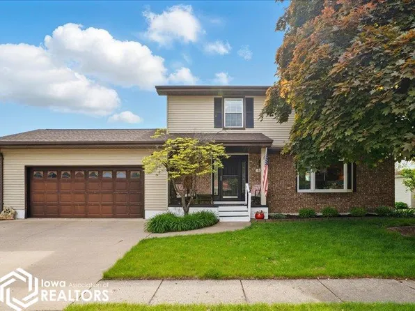 808 Easy St, Burlington, IA 52601