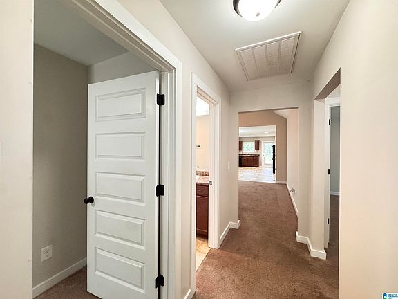 3rd image of 551 Kincaid Cove Ln