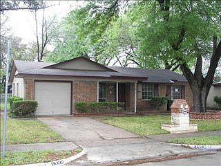 1st image of 1405 Meadowcrest Dr