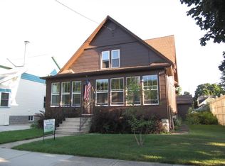 1326 Winnebago Ave, Oshkosh, WI 54901