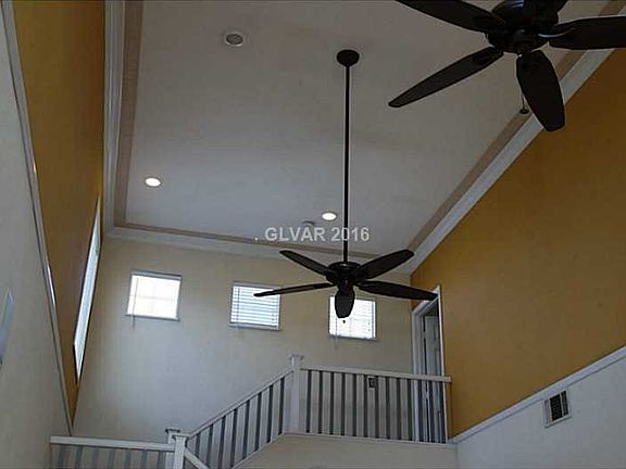 4th image of 731 Baldurn Ave
