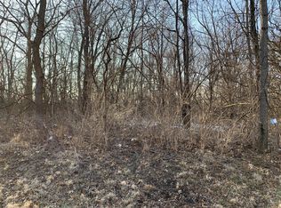 59 Indian Hills Dr, Putnam, IL 61560