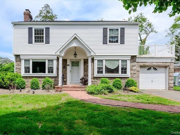 427 Westminster Road, Rockville Centre, NY 11570