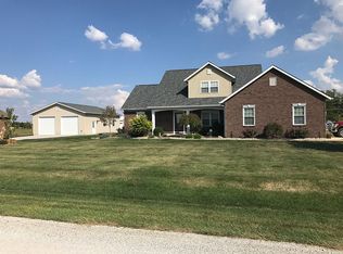 14432 Maple Dr, Breese, IL 62230