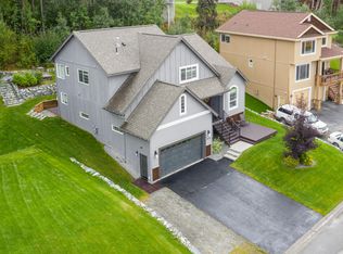 1675 Circlewood Dr, Anchorage, AK 99516