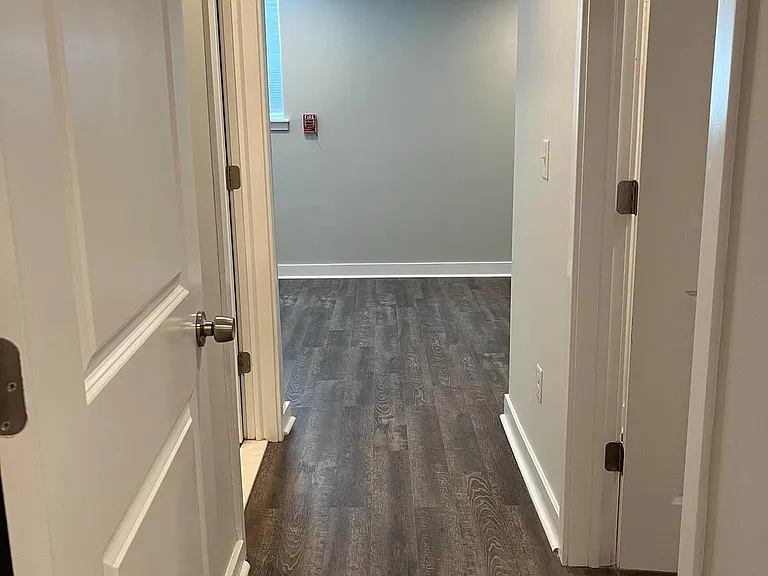 2039 N College Ave #A — Photo 18