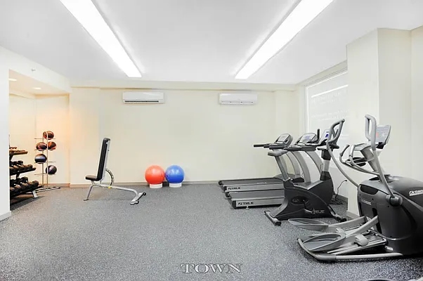 Sold by Town Residential | media 25